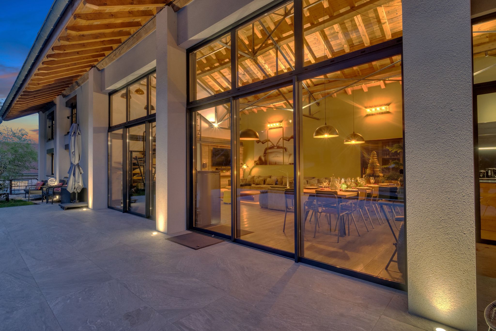 WhatsApp Image 2025-12-04 at 08.35.51 (2)